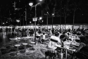 01-PreCovid-Lockdown---crowded-night-hawker